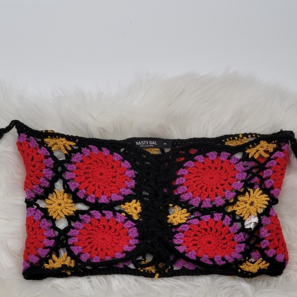 Nasty Gal Size Medium Crochet Crop - Picture 2 of 8